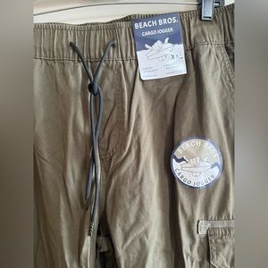 Beach Bros cargo Joggers , Sz XXL, olive green, new with tags.